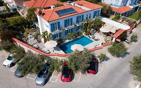 Tarcin Alacati Hotel